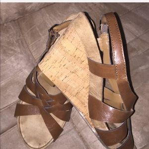 Aerosoles wedged cork heels